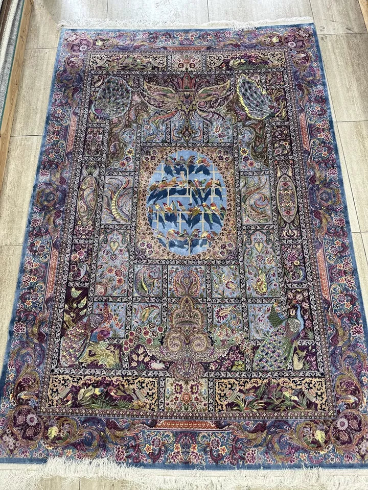 Beautiful Floral Design Silk Rug 7.38 x 4.92 Sqft